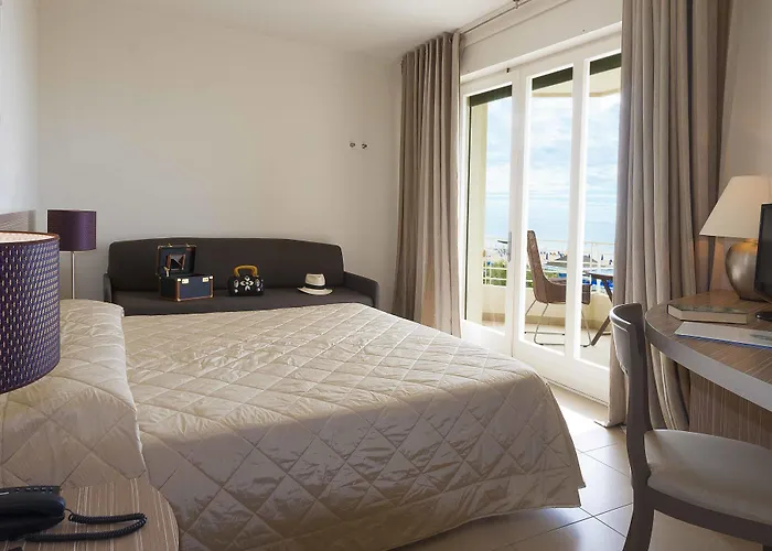 Hotel Mariver 4*